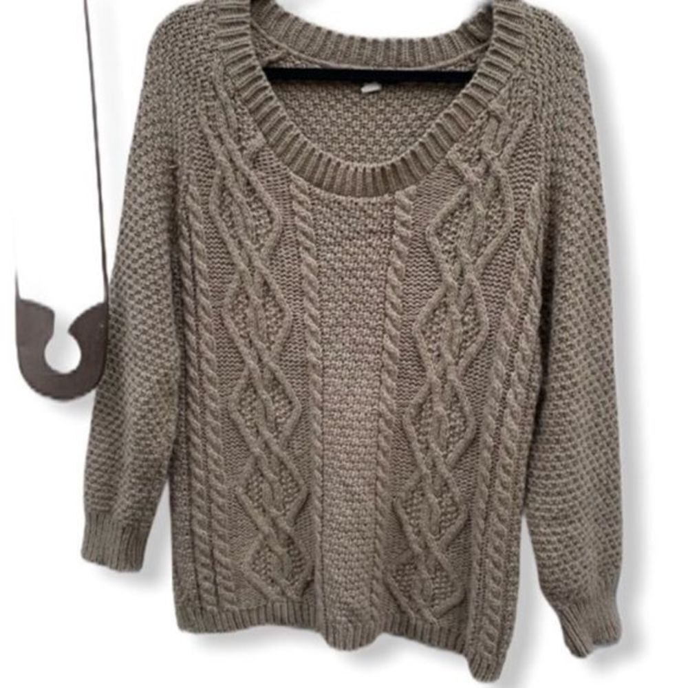 BDG Acrylic Sweater Tan